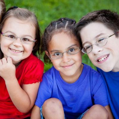משקפיים לילדים מומלצים: טיפים לבחירת משקפי ילדים